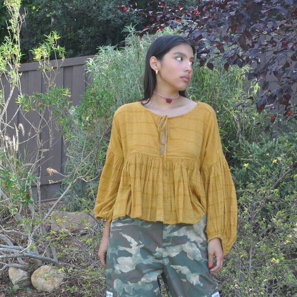 Free People Yellow Wide Cropped Flare Keyhole Top- S - Picture 2 of 8